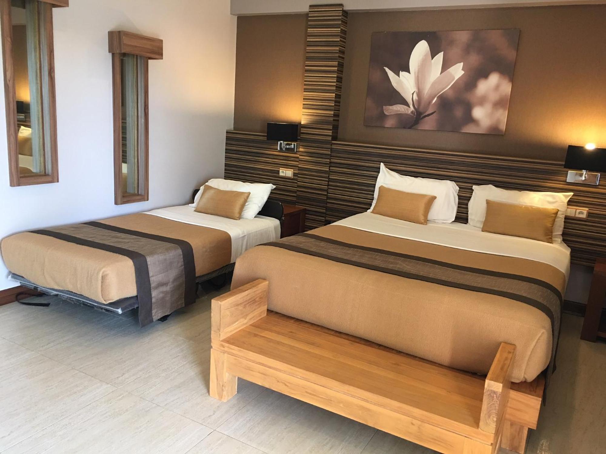 Hotel Colibri Koné Esterno foto